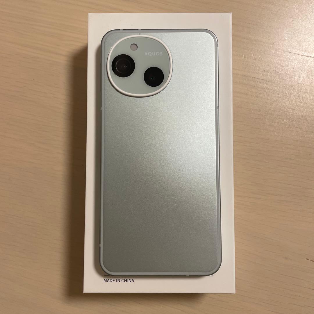 AQUOS sense10 ペールミント本体　購入キャリアdocomo