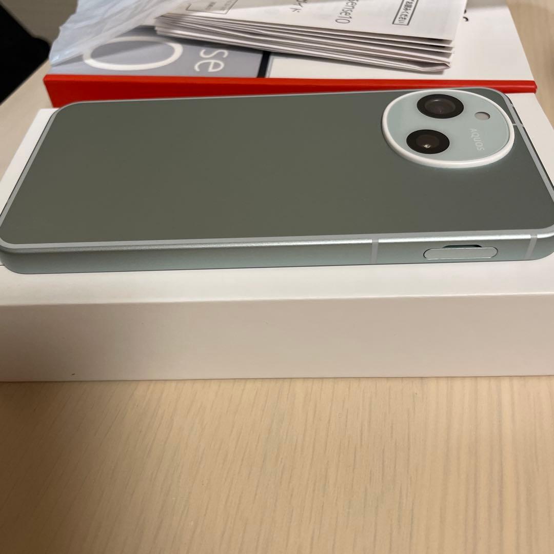 AQUOS sense10 ペールミント本体　購入キャリアdocomo