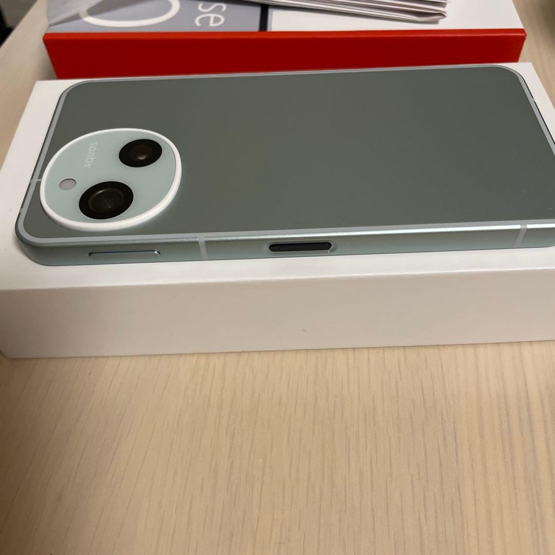 AQUOS sense10 ペールミント本体　購入キャリアdocomo