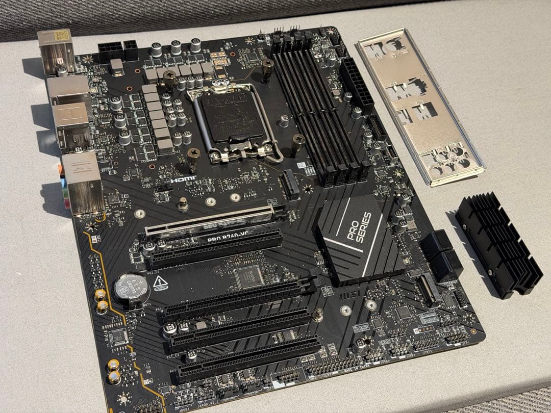 MSI PRO B760-VC LGA1700 マザーボード