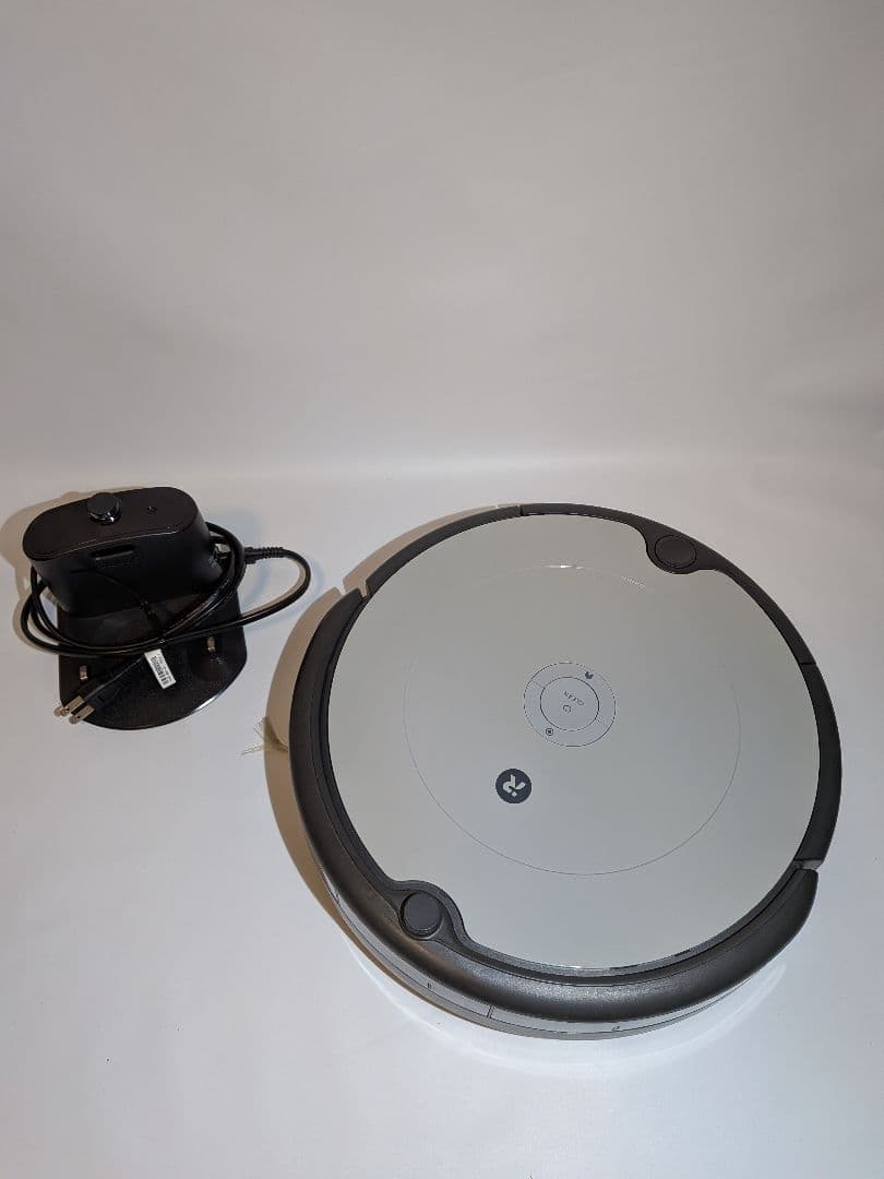 ロボット掃除機本体 グレー 充電ドック付き