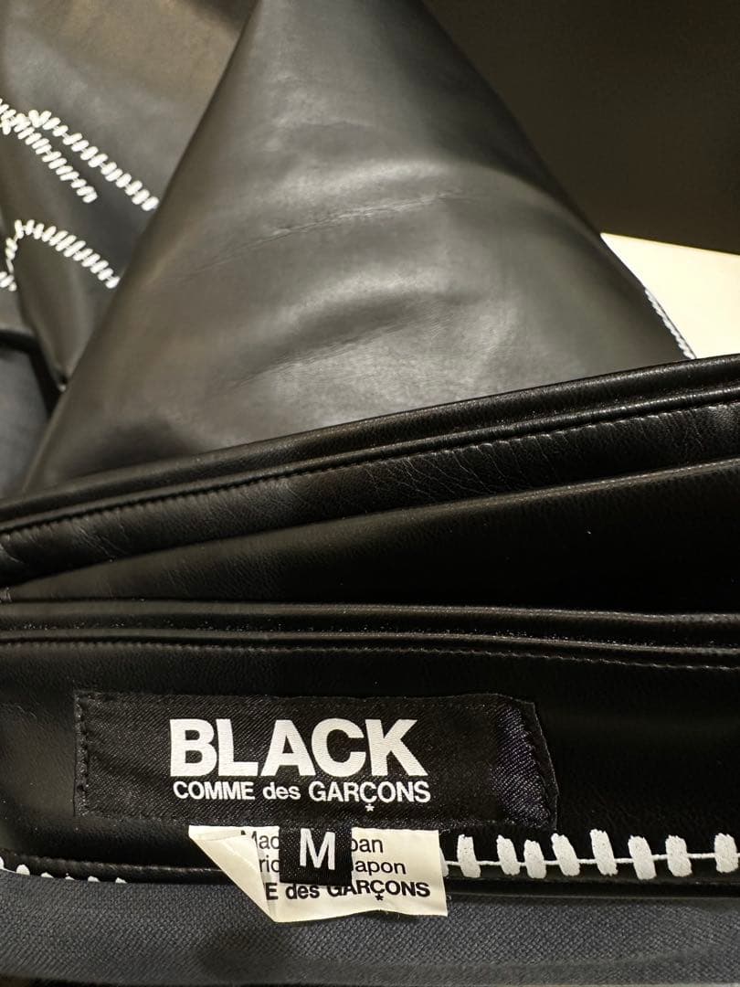 25aw BLACK コムデギャルソン　フェイクレザー　ショートパンツ　ショーツ