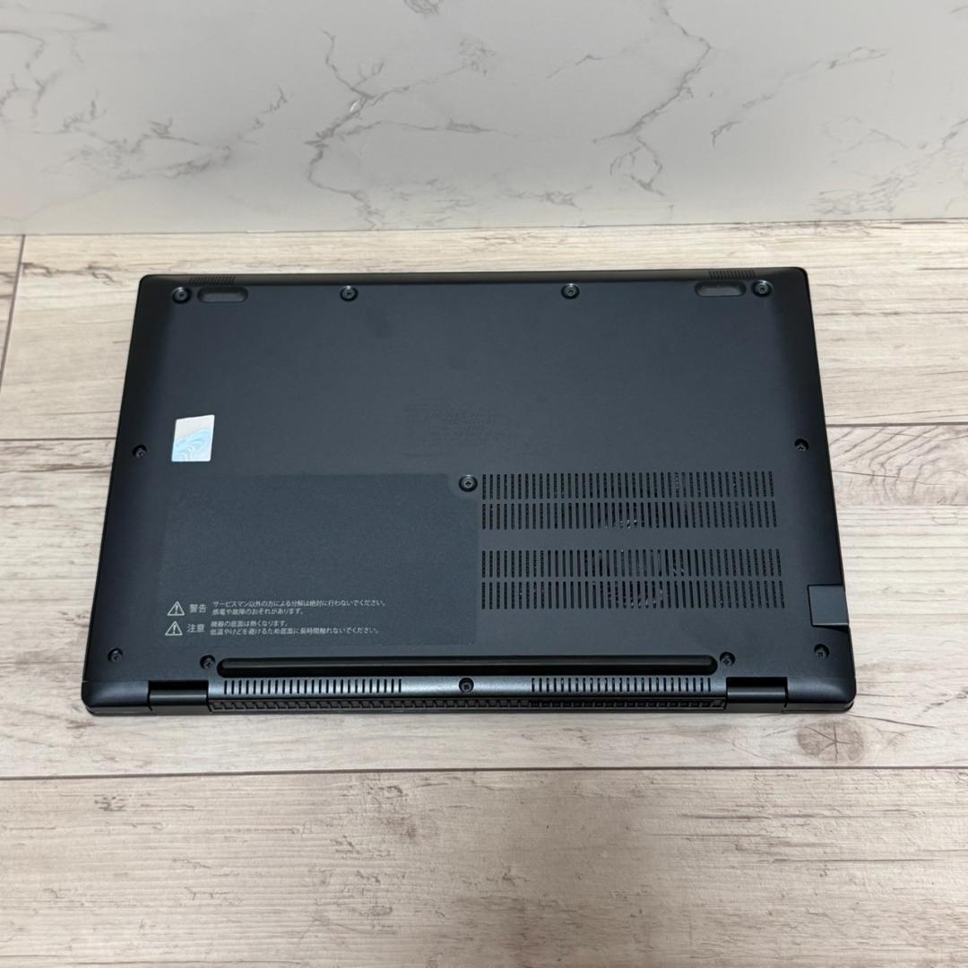 dynabook G83HU 第11世代i5 16GB バッテリー良好！