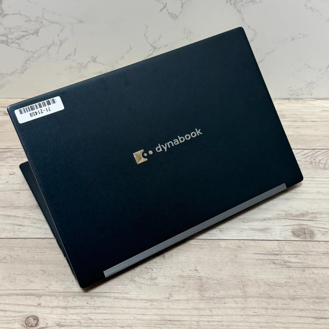 dynabook G83HU 第11世代i5 16GB バッテリー良好！