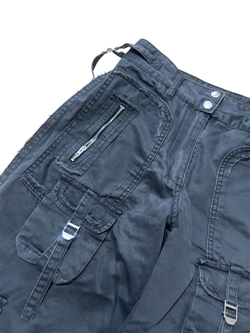 acne studios カーゴ　ダメージ加工　ハーフパンツ