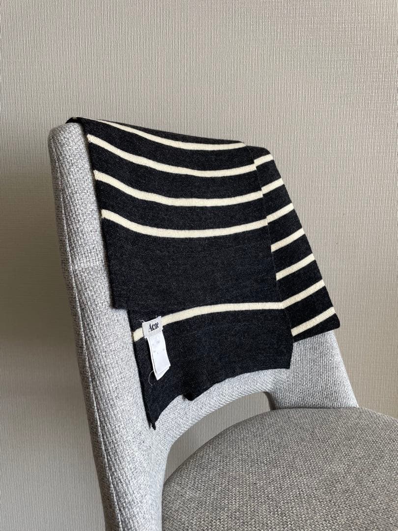 【美品】Acne Studios マフラー ストール