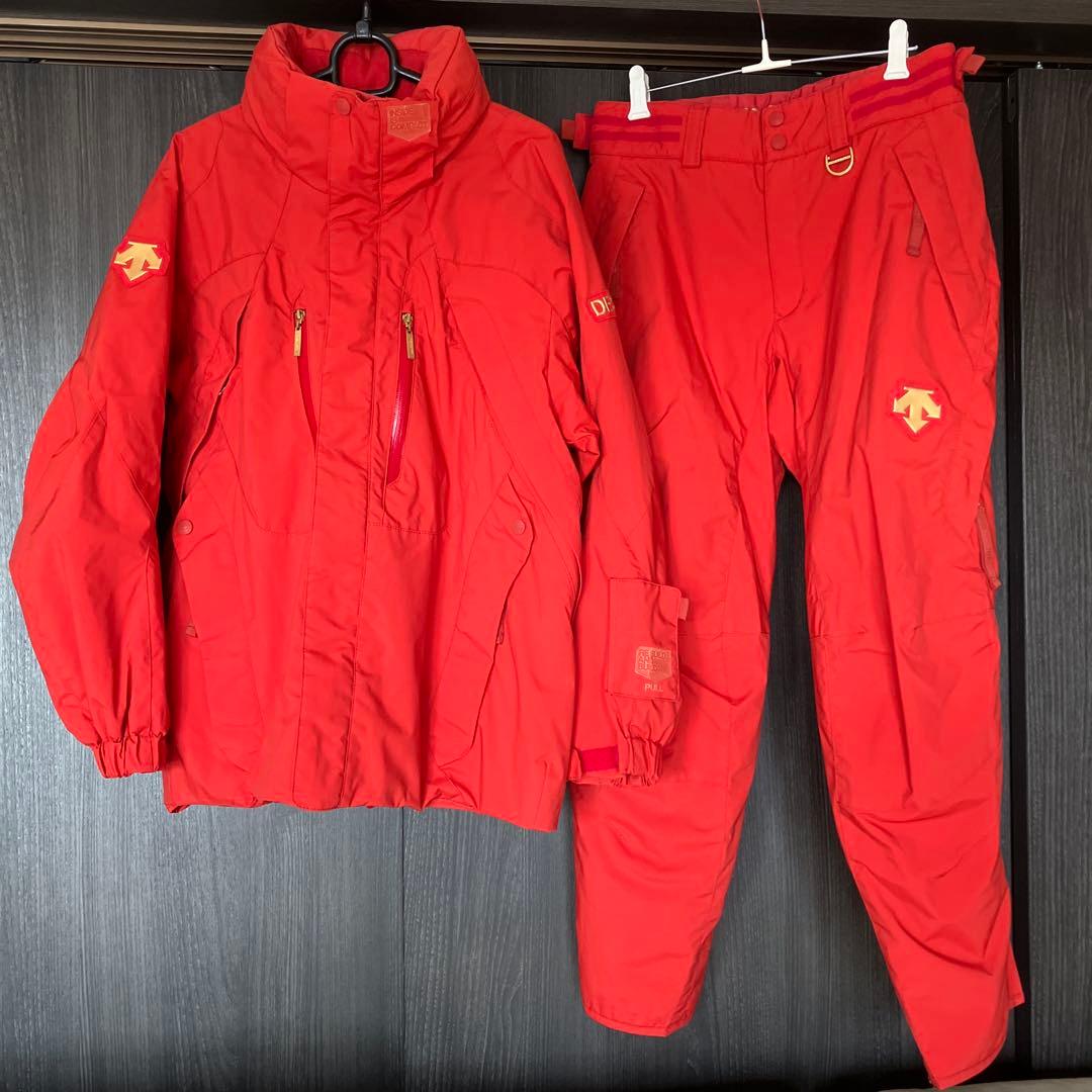 DESCENTEメンズ スキーウェア