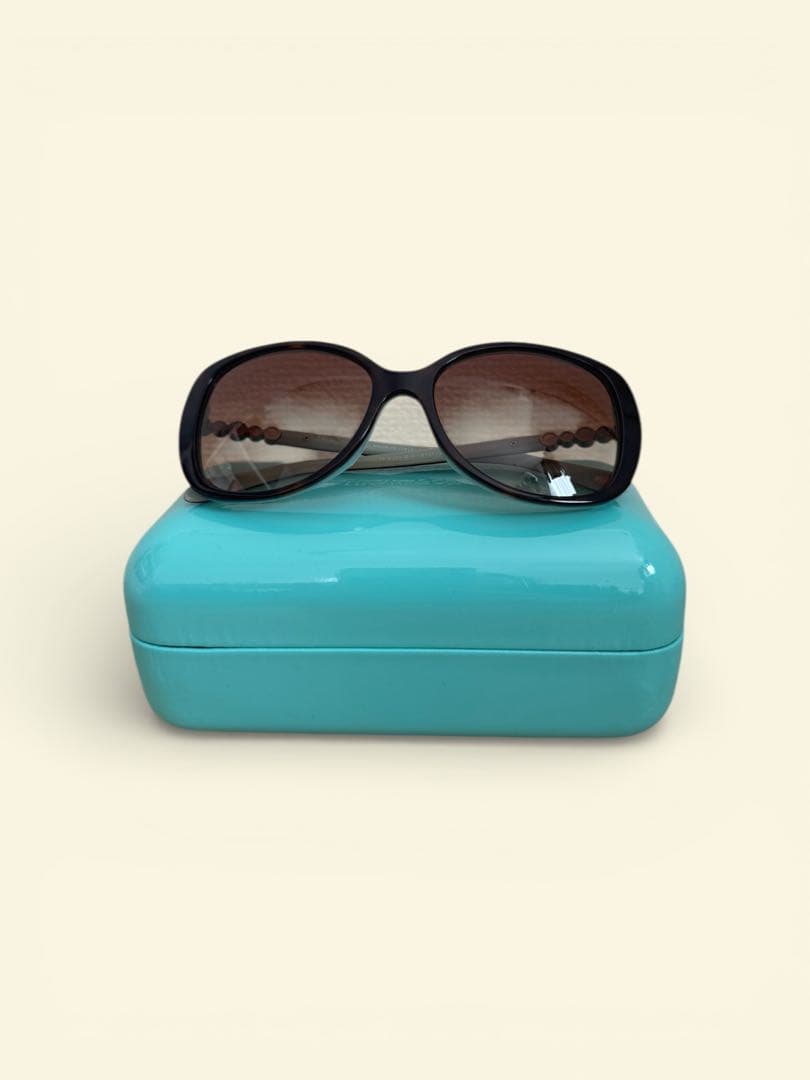 Tiffany & Co. ティファニー サングラス ブラウン ケース付き