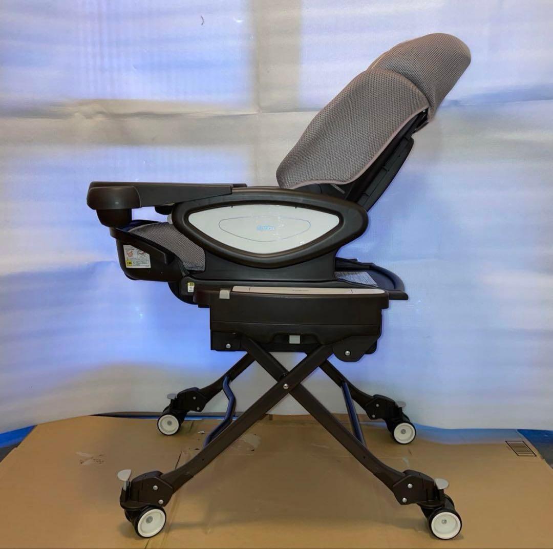 Aprica ユラリズムオート