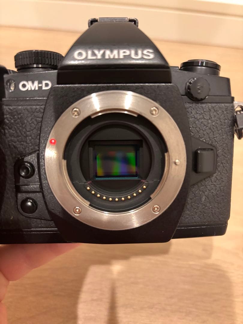 オリンパス E-M1 本体M.ZUIKO DIGITALレンズ2本セット