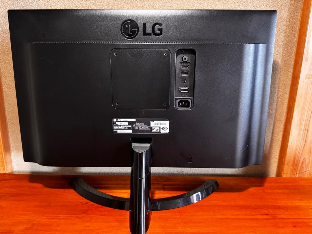 未使用 LG 23.8インチ 4K モニター 24UD58-B