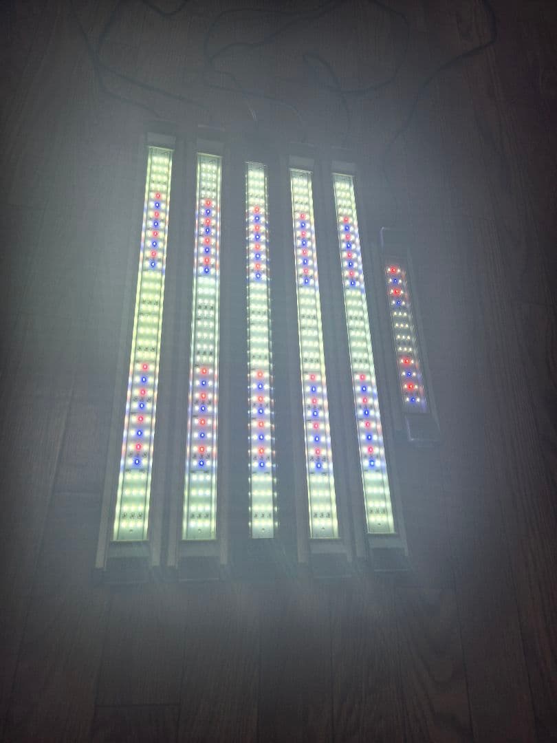 もす様 コトブキ FLAT LED 600 300 計7台セット (バラ売り可)