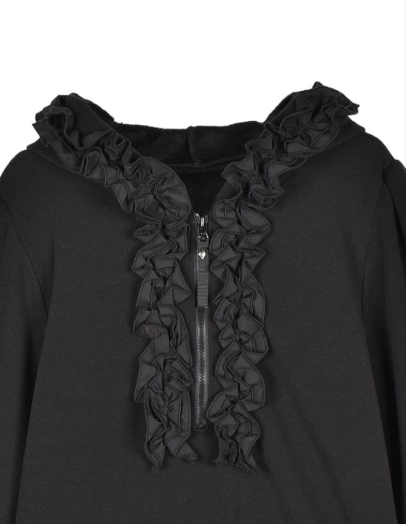 【専用】アンドラブ　＆LOVEフェミニンフォルムなブーケふりるフーディチュニック