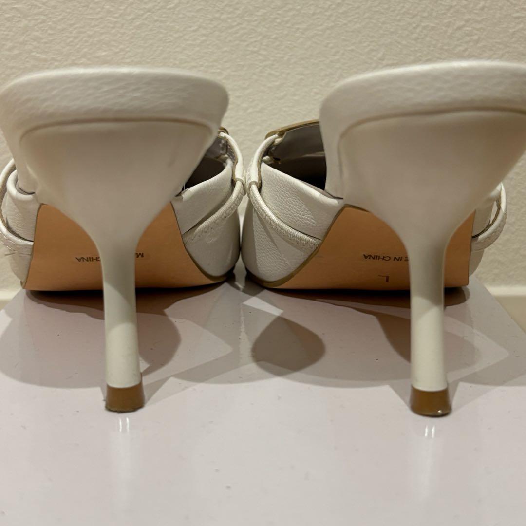 aimeine エメイン ゴールドモチーフポインテッドミュール