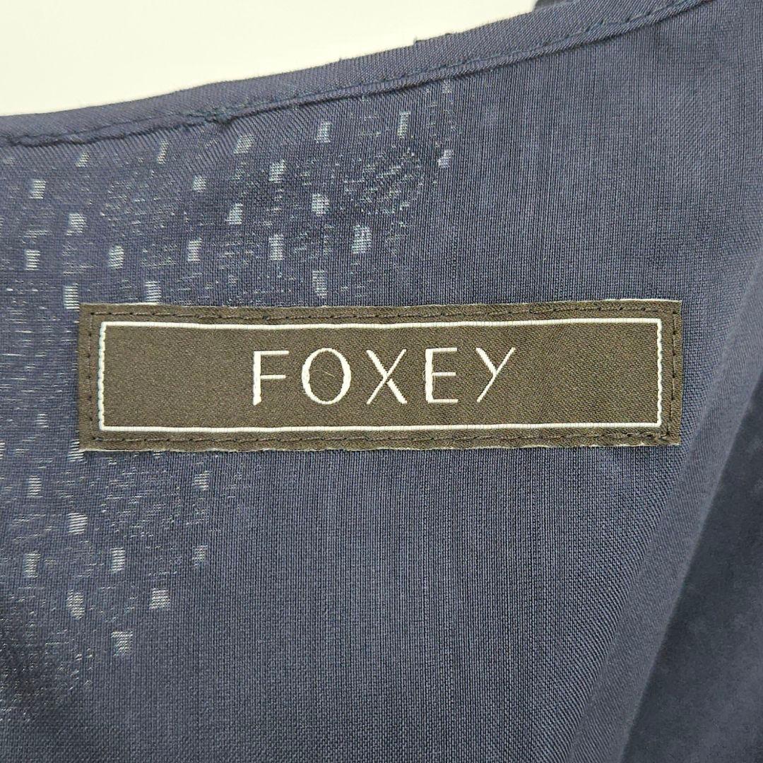 【新品未使用】フォクシー　カトレア　ワンピース　刺繍　近年　刺繍　ネイビー 38