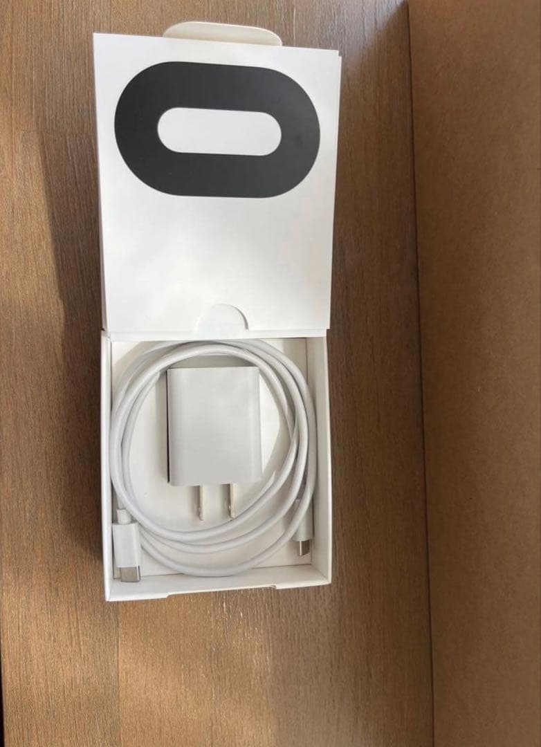 オキュラスクエスト2  QUEST2 64GB メタクエスト