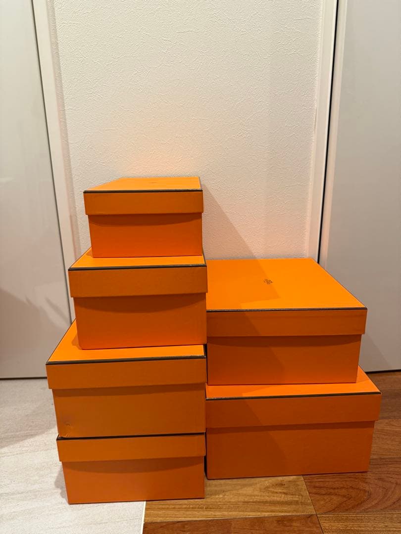 エルメス ギフトボックス オレンジ