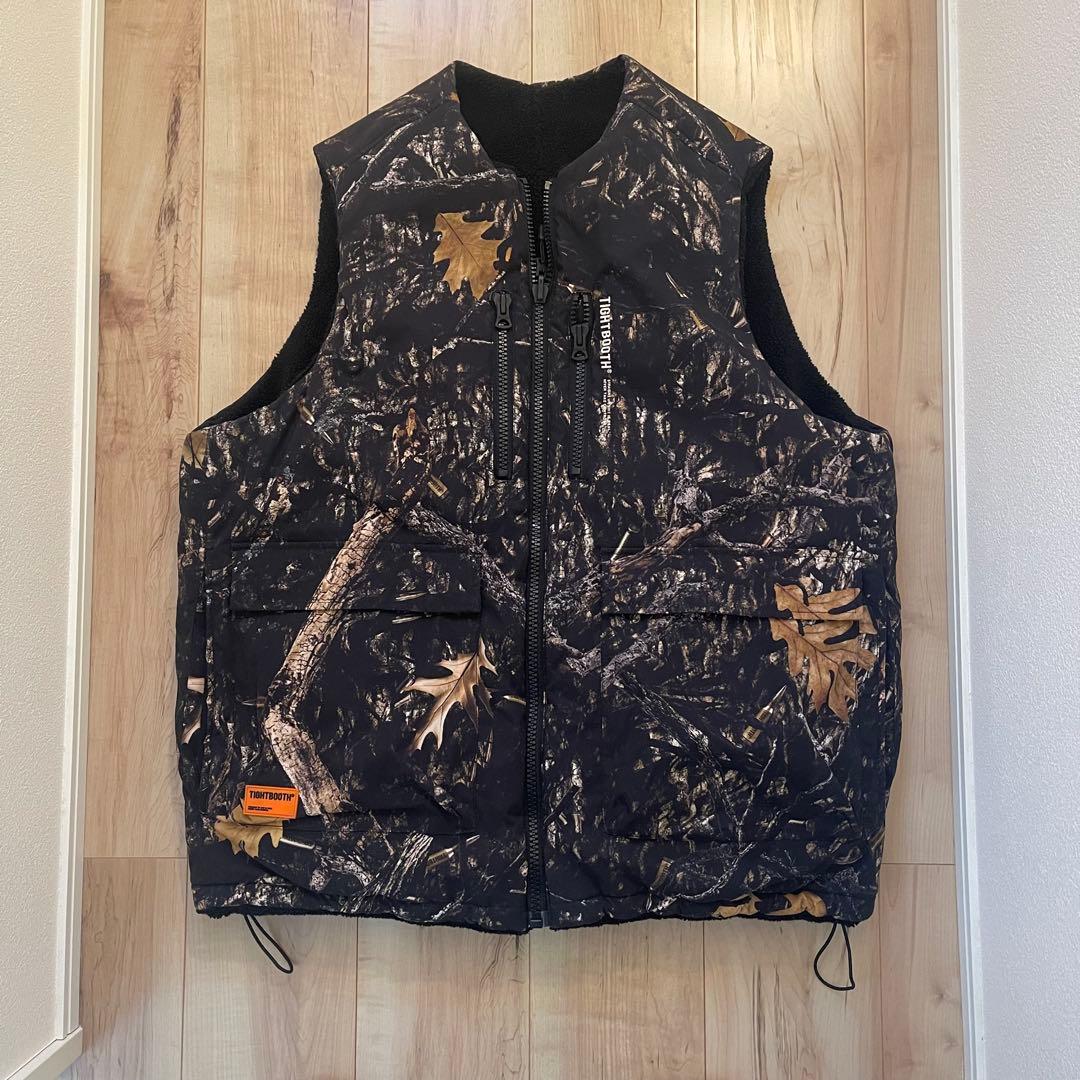 ジャケット・アウター TIGHTBOOTH BULLET CAMO REVERS IBLE VEST