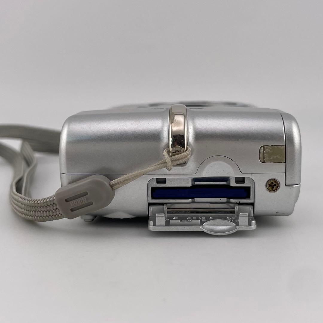 追加有り⭕️単三電池式【動作確認済】Nikon COOLPIX L11