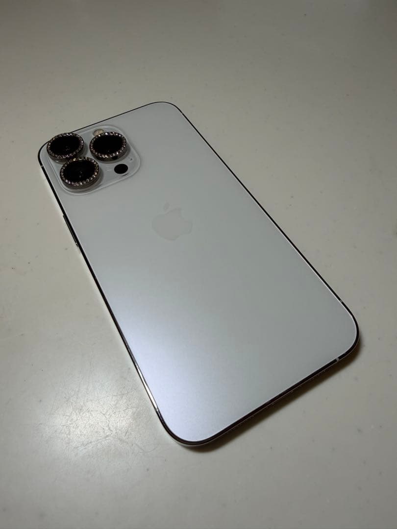 iPhone13pro シルバー　256GB SIMロックなし　ホワイト　美品
