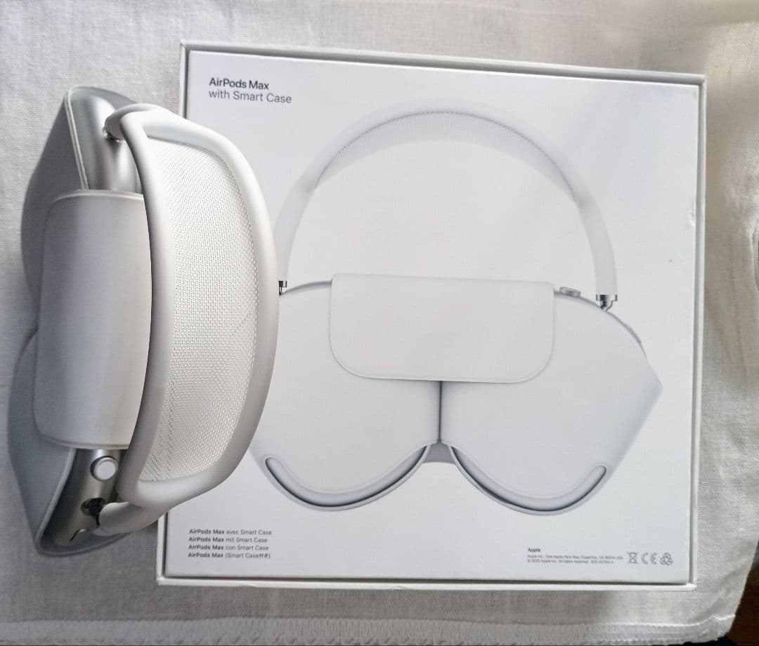 AirPodsMax ホワイト純正規品 比較的美品 コメントにてお値下げ可能