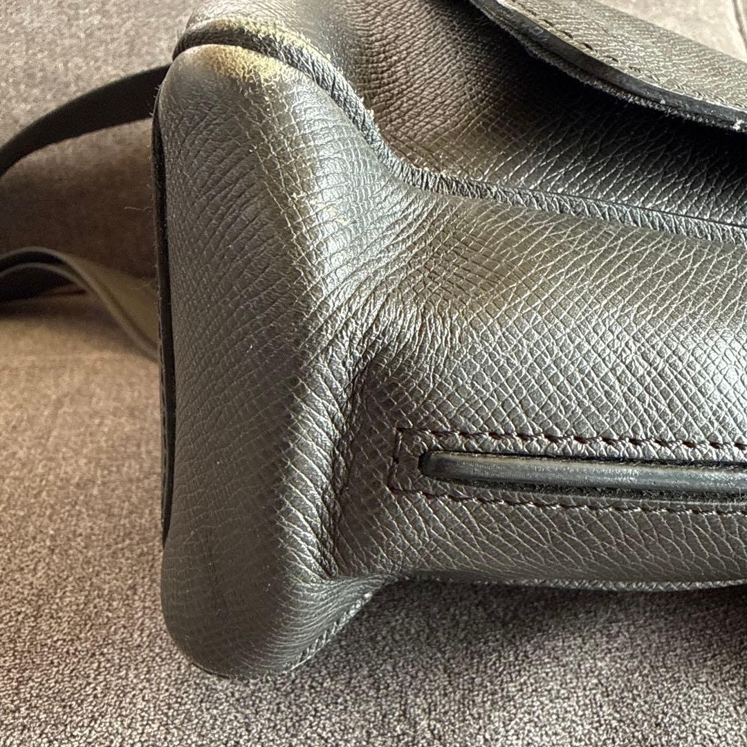 ルイヴィトン タイガ ロマンMM グラシエ ショルダーバッグ