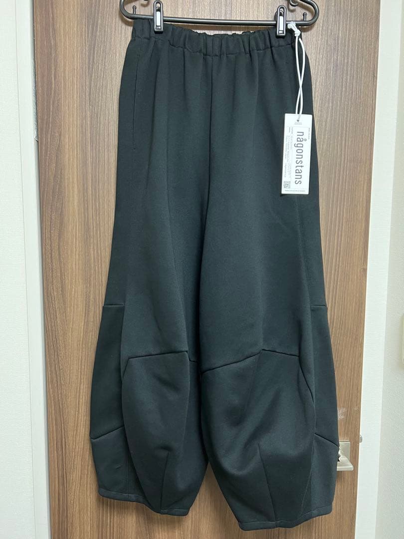 新品　ナゴンスタンス　drape cocoon pants nagonstans