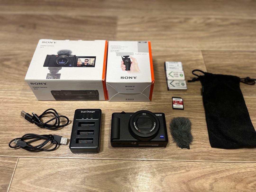 【yuuさん専用】SONY VLOGCAM ZV-1本体＋シューティンググ...