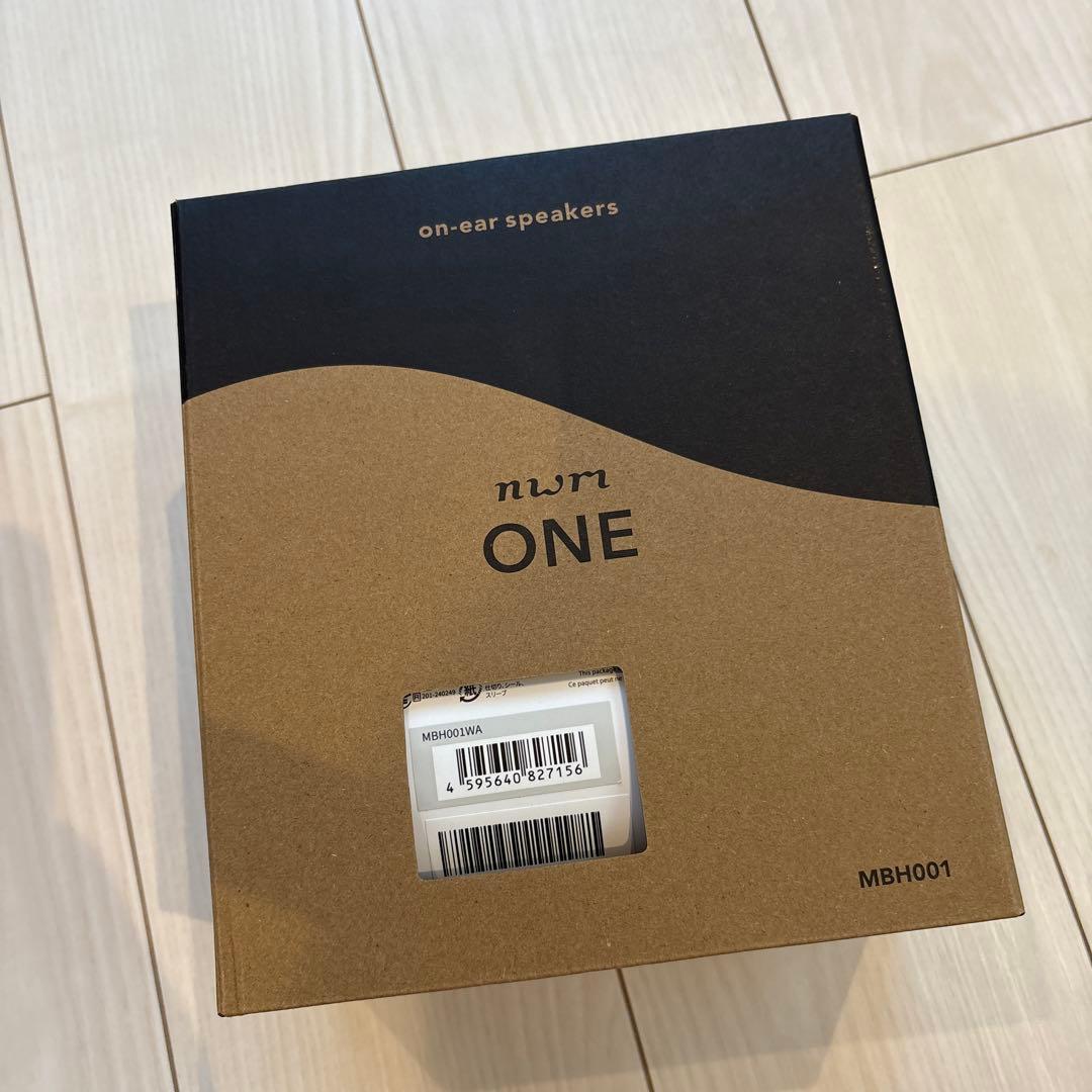 【新品】nwmONE MBH001 オープンイヤー型ヘッドホン　ライトグレー