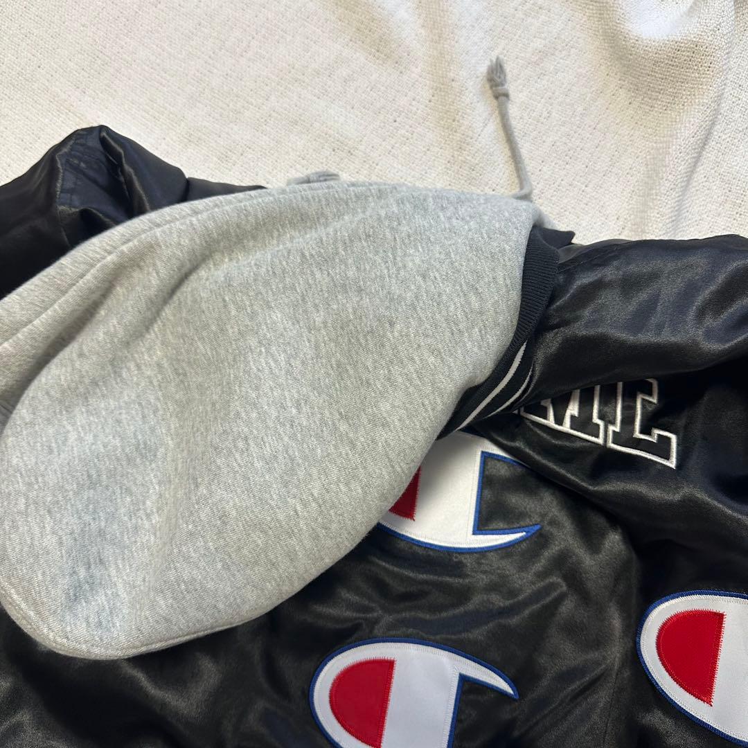 ジャケット・アウター supreme Champion Hooded Satin Varsity