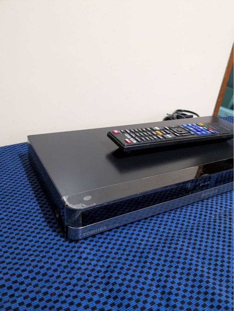 16 TOSHIBA ブルーレイレコーダー 本体 リモコン付き