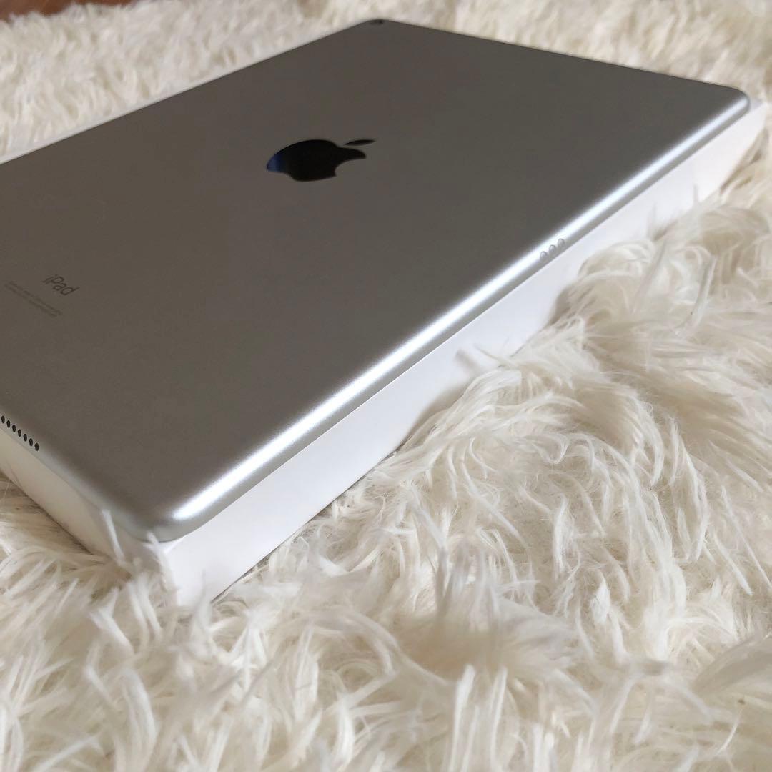 【完動品】iPad Air3 64GB Wi-Fi 【付属品】【すぐ発送】