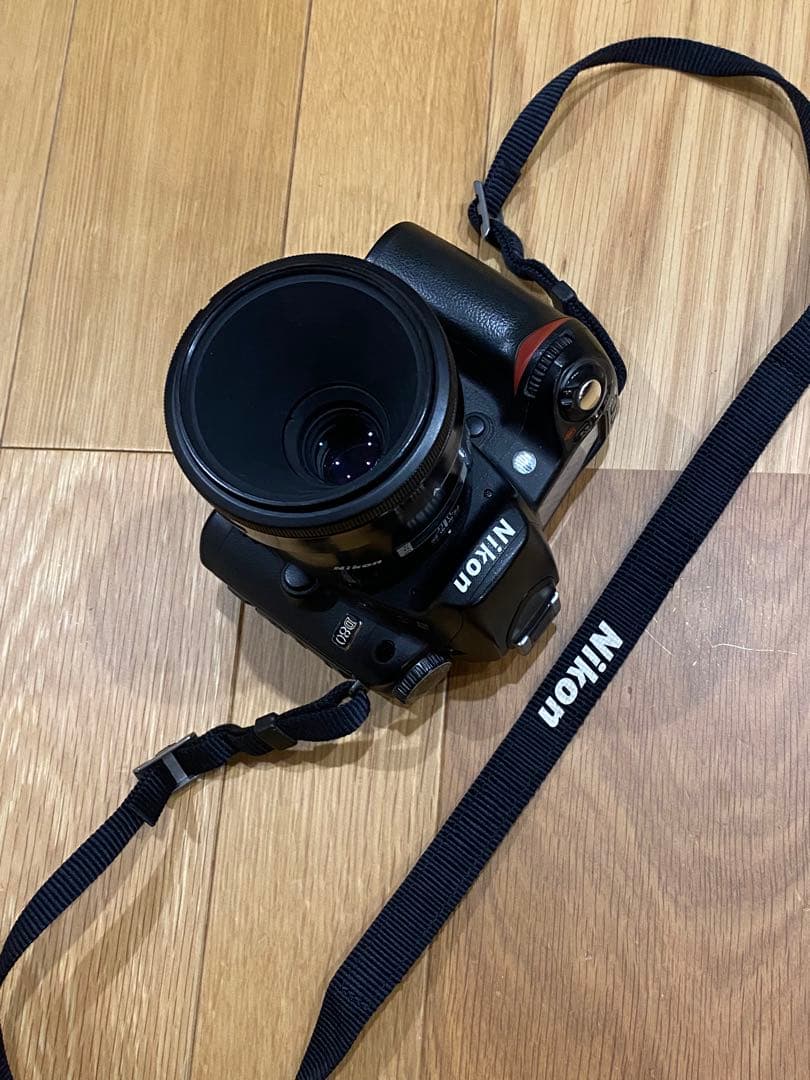 Nikon D80 デジタル一眼AFマクロ　NIKKOR 55㍉　レンズ付　※注