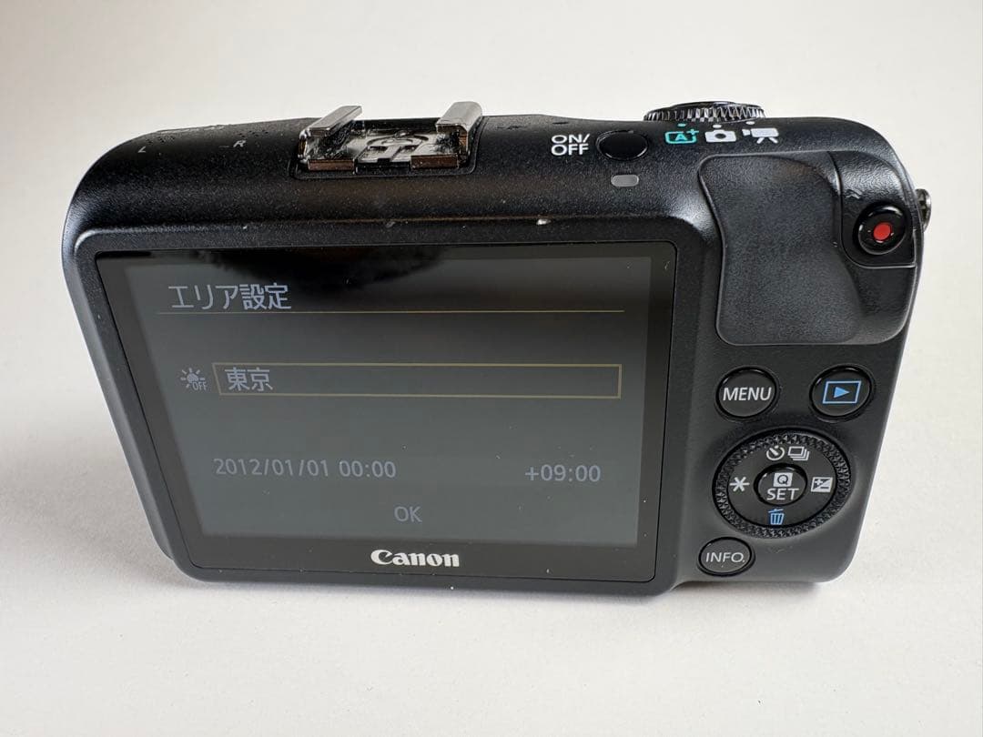 Canon EOS M ミラーレス一眼 ボディ ブラック 動作品 バッテリー付
