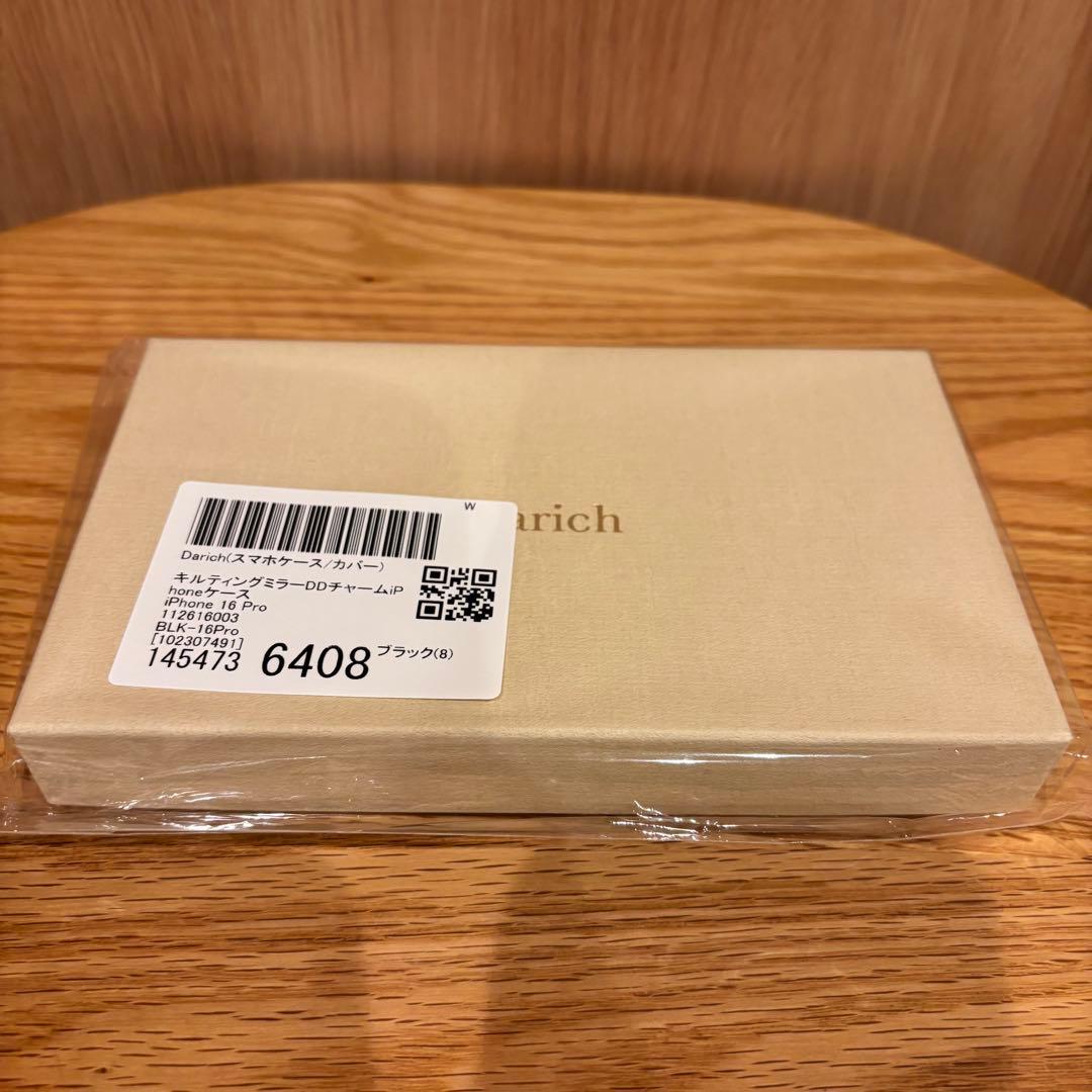 ダーリッチ☆キルティングミラーDDチャームiPhoneケース☆BLK☆16pro