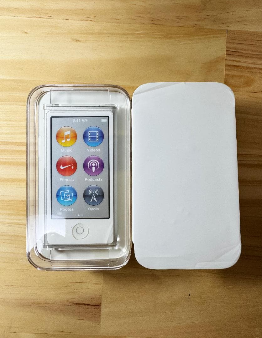 Apple iPod nano 第7世代 16GB シルバー