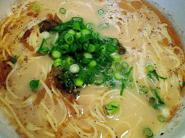 大特価￥10200　マルタイ熊本黒マー油とんこつラーメン