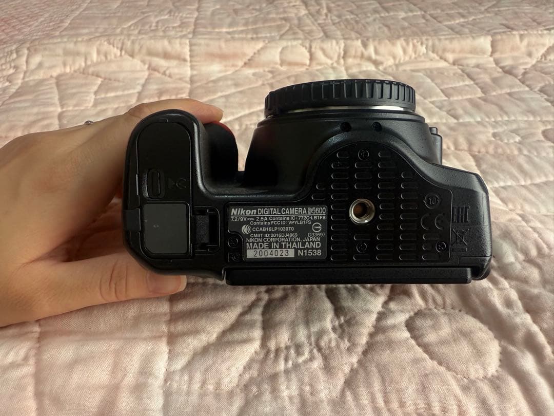 【自家焙煎コーヒーの神谷】Nikon D5600 ダブルズームキット