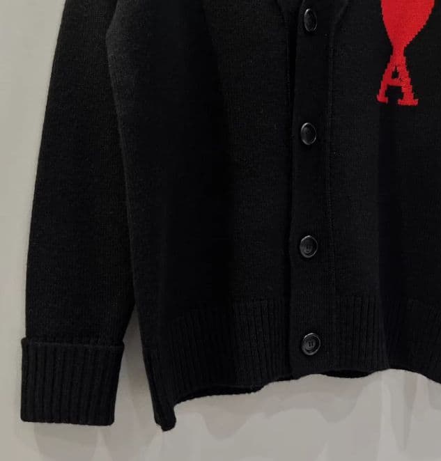 AMI PARIS 黒 ニットセーター ハート 男女兼用