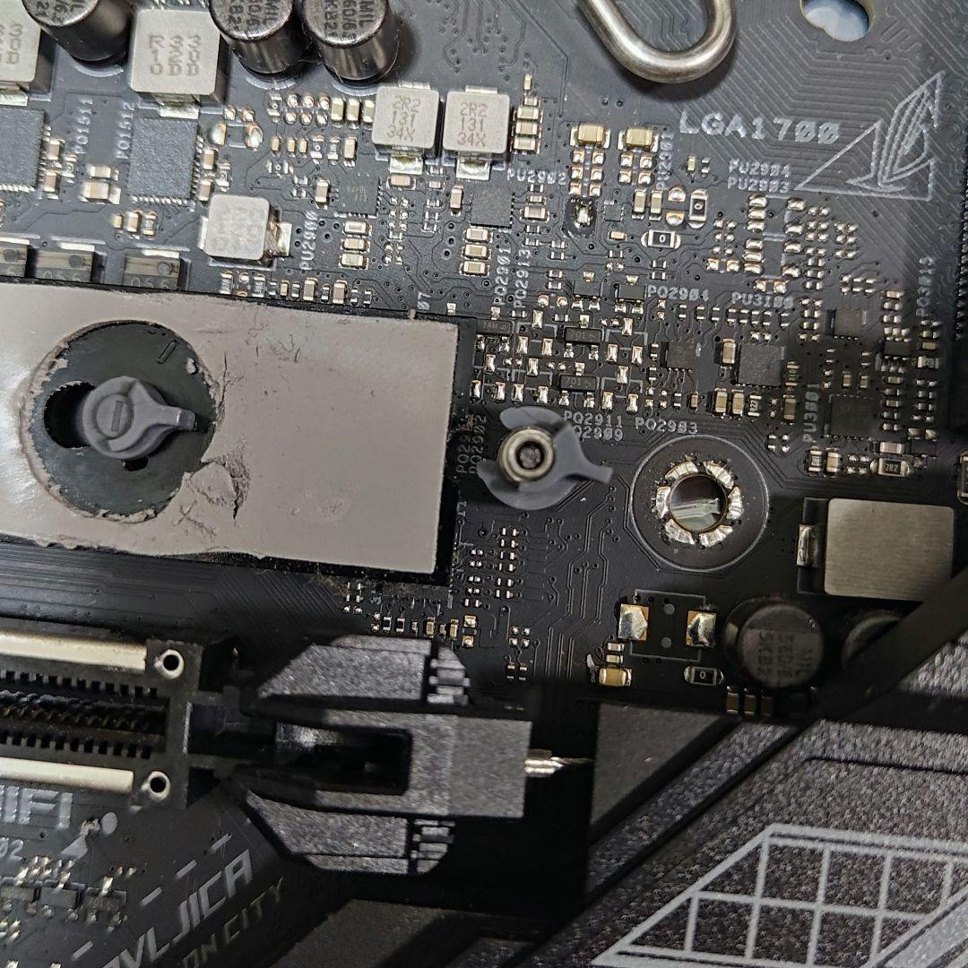 【訳あり】ASUS ROG STRIX Z690-F GAMING WIFI