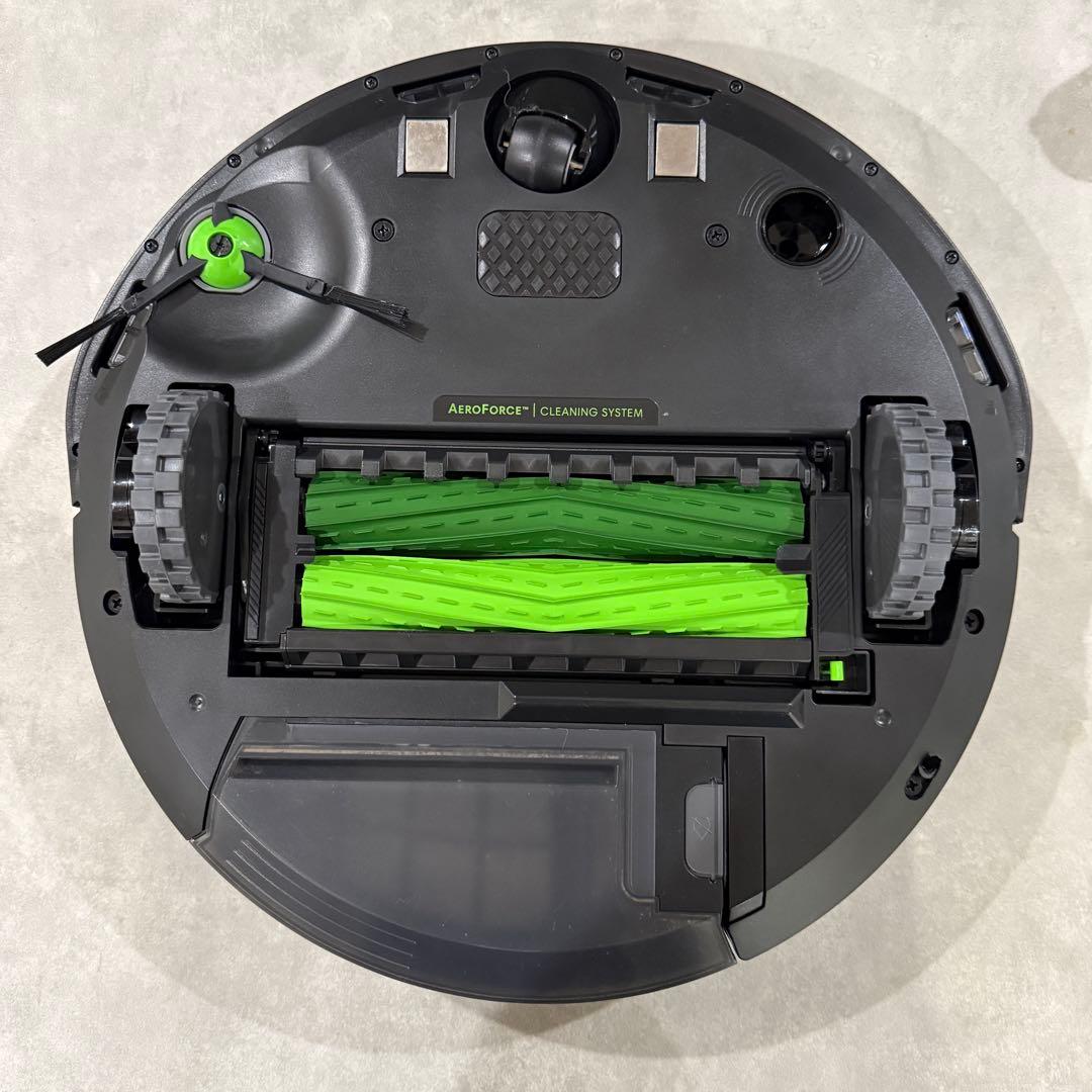 iRobot Roomba 自動掃除機 ブラック 充電器付き