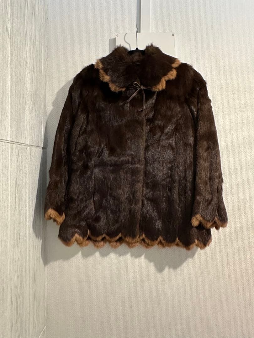 コリンスキーファーコート スカラップ ハーフ丈 フェミニン レアデザイン