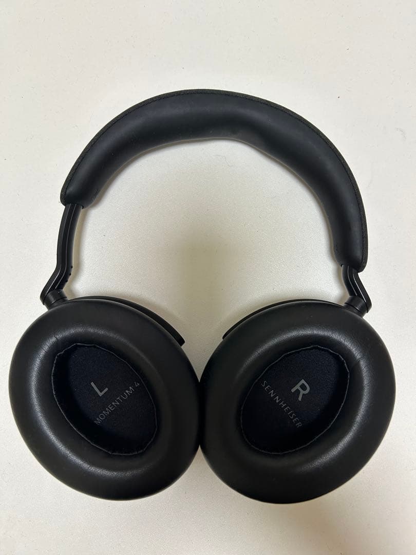 Sennheiser momentum 4ワイヤレスヘッドホン