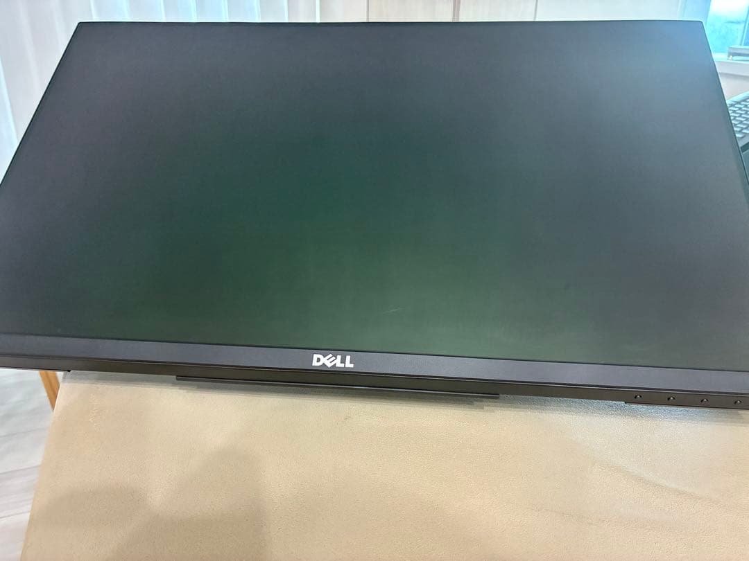 DELL ディスプレイ　P2418HT + BUFFALO スピーカー