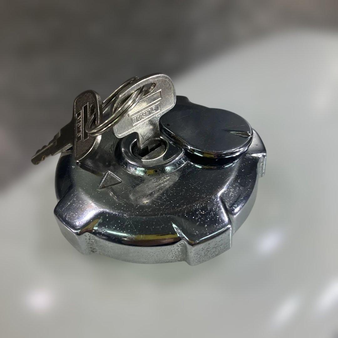 APE エイプ ガソリンタンク キーキャップ付き 美品級