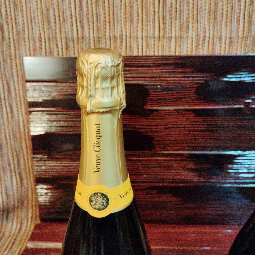 ヴーヴ・クリコ　Brut シャンパン 750ml 2本セット