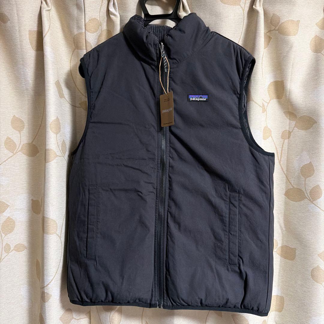 パタゴニア リバーシブルコットンダウンベストSサイズ ブラック新品未使用品