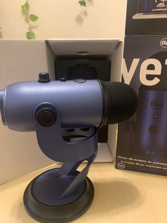 Blue Yeti USB マイク
