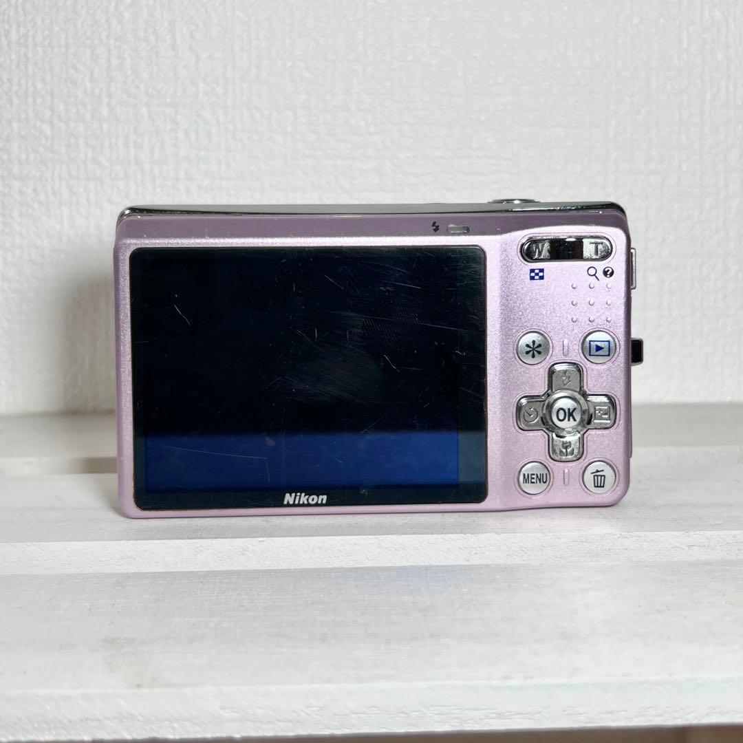 Nikon COOLPIX S560 ピンク　デジカメ
