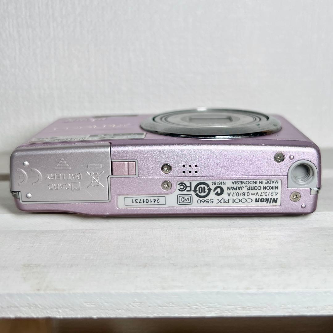 Nikon COOLPIX S560 ピンク　デジカメ